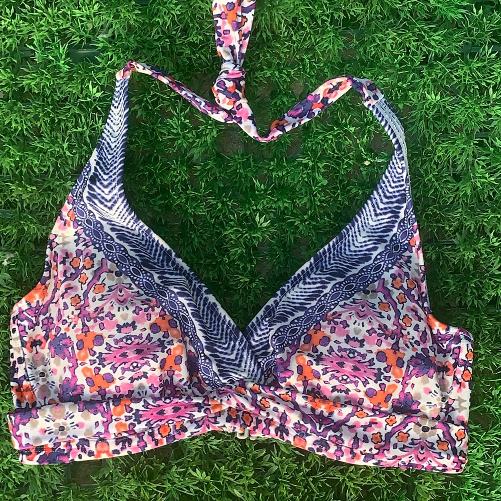 Athleta Women's Tara Twist Halter Bikini Top